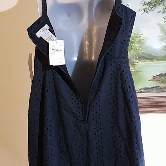 Cad eyelet dress  e18 - Picture 4 of 8